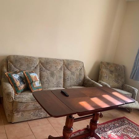 Ubytovani V Apartmanu, 2 Loznice, Na Farme Bzany Luaran gambar